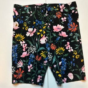 Old Navy floral biker shorts girl medium size 8